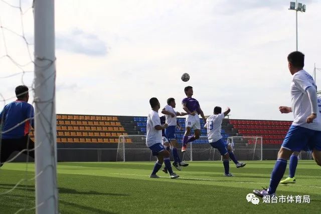 胡梅尔斯前妻：我非常爱我的前夫 我生活中缺男人